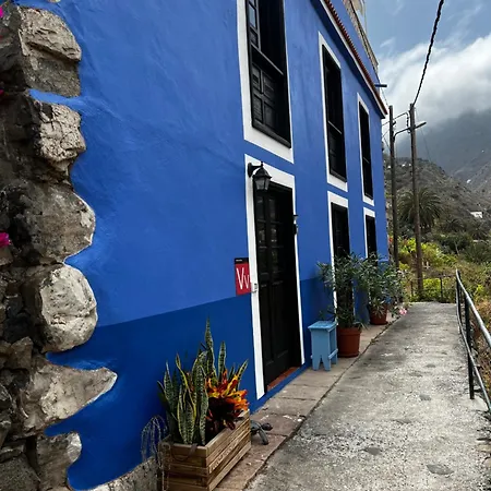 Beautiful Blue House Vakantiehuis Hermigua