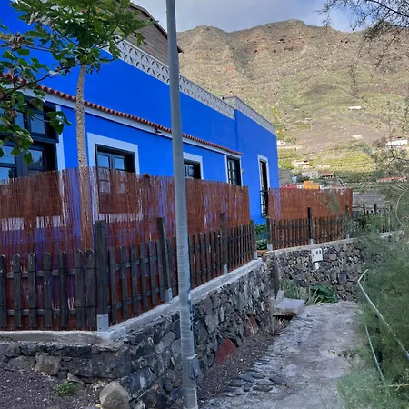 Beautiful Blue House * Hermigua