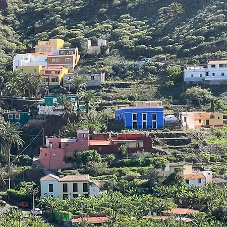 Beautiful Blue House Vakantiehuis